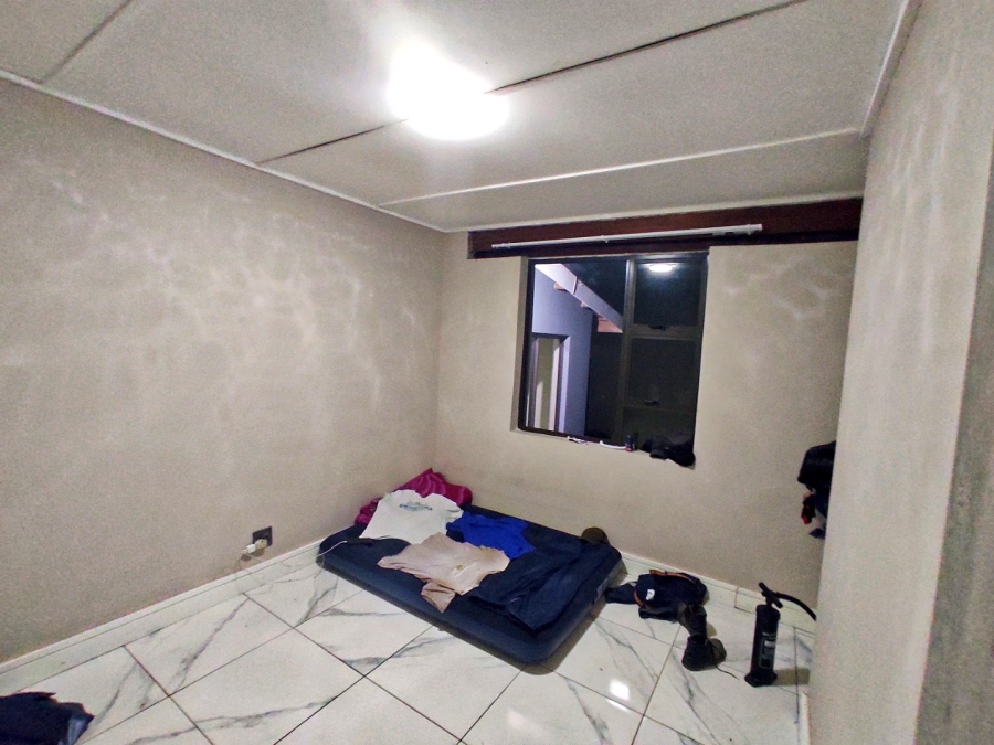 6 Bedroom Property for Sale in Sasolburg Ext 5 Free State